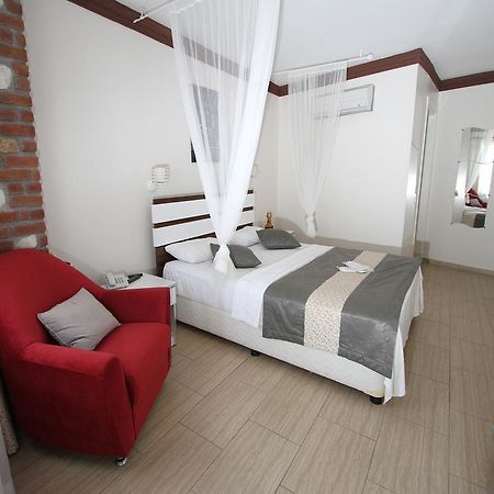 Destina Hotel Bozcaada Exteriör bild