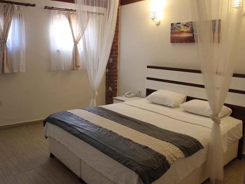 Destina Hotel Bozcaada Exteriör bild